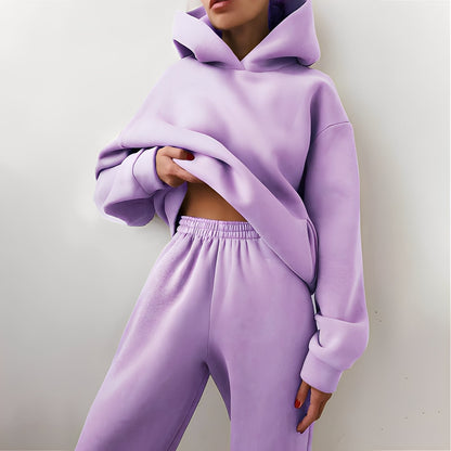 Wenona - Pohodlná dámská sada s kapucí, perfektní pro volný čas