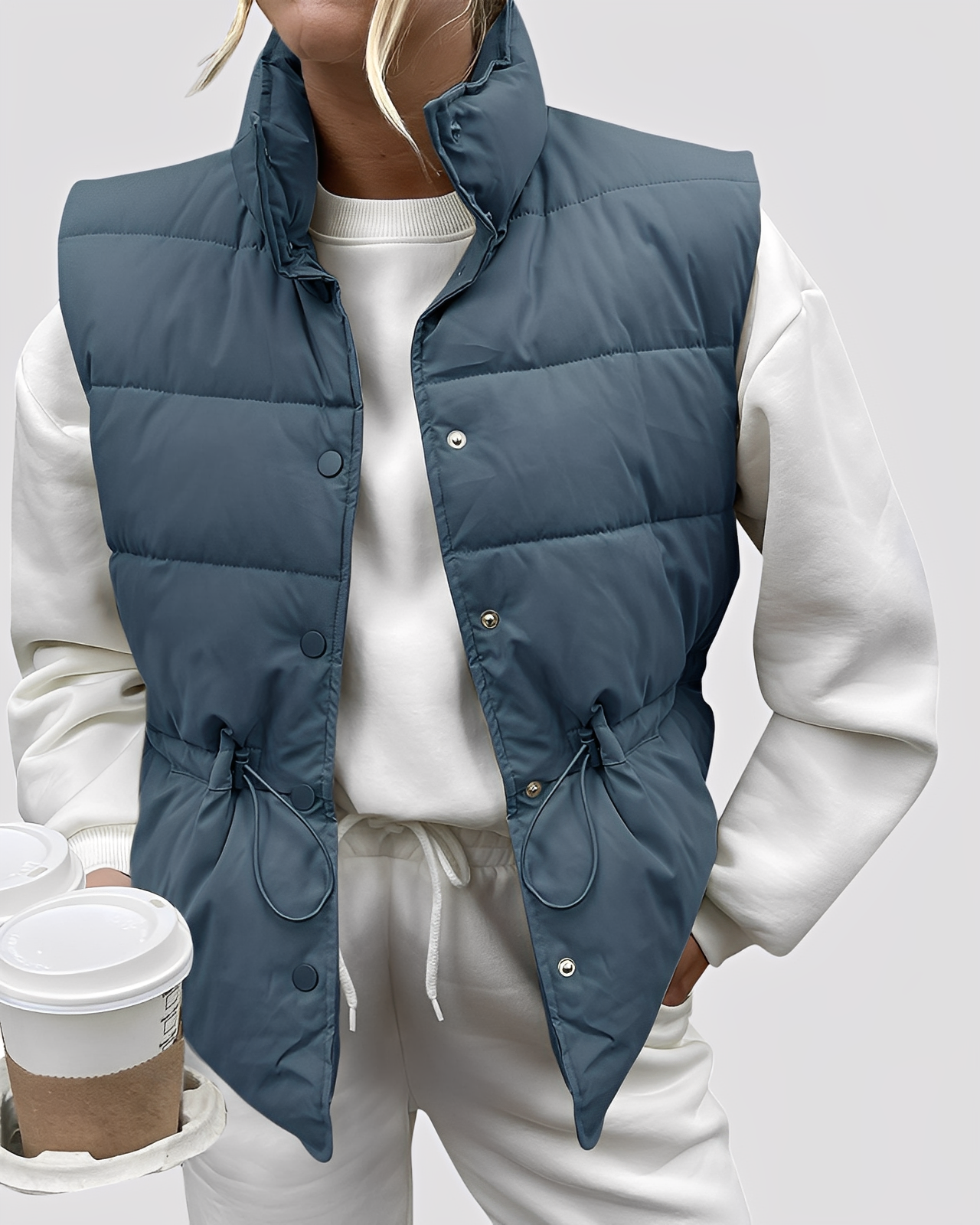 Aimee - Dámská vesta s pohodlným polstrováním a jednořadým designem