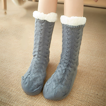 Karissa - Teplé a pevné domácí ponožky pro ženy