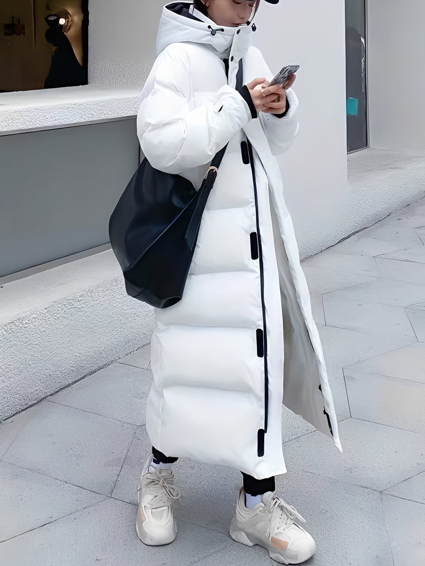 Hazel - Moderní dámská dlouhá bunda s kapucí