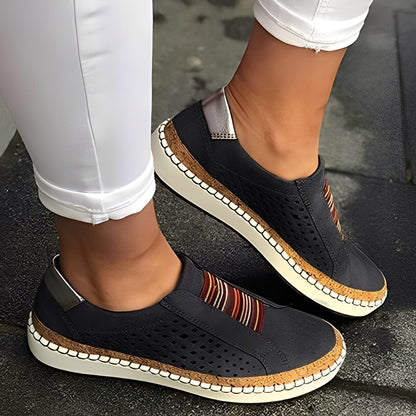 Adella - Elegantní a pohodlné dámské pantofle