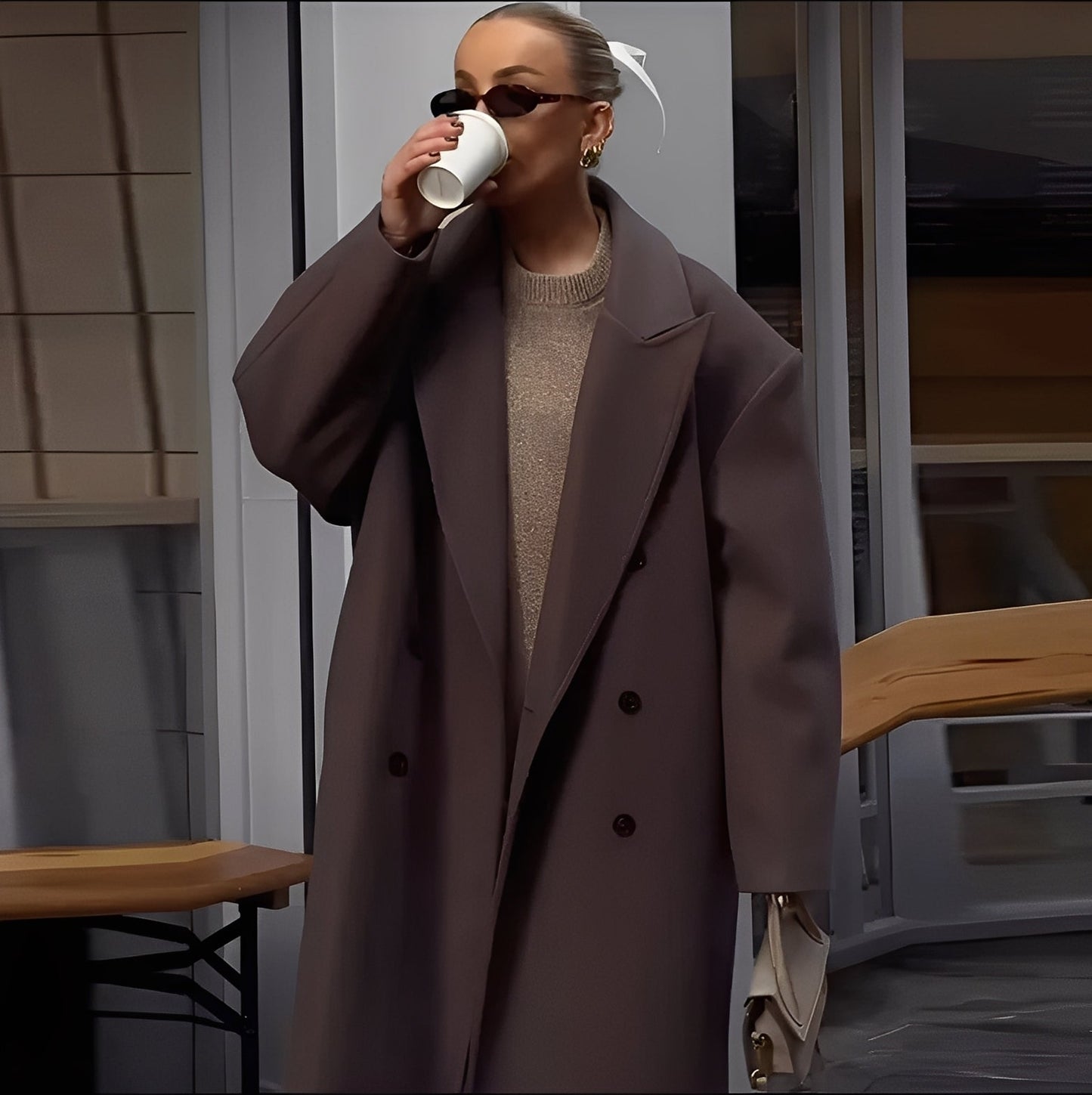 Veronica - Stylový, volně střižený dlouhý dámský kabát