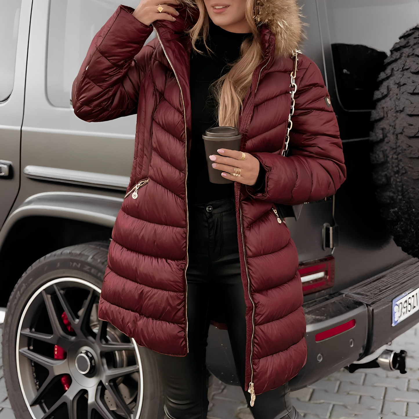 Caroline - Exkluzivní dámská bunda s kožešinovým límcem