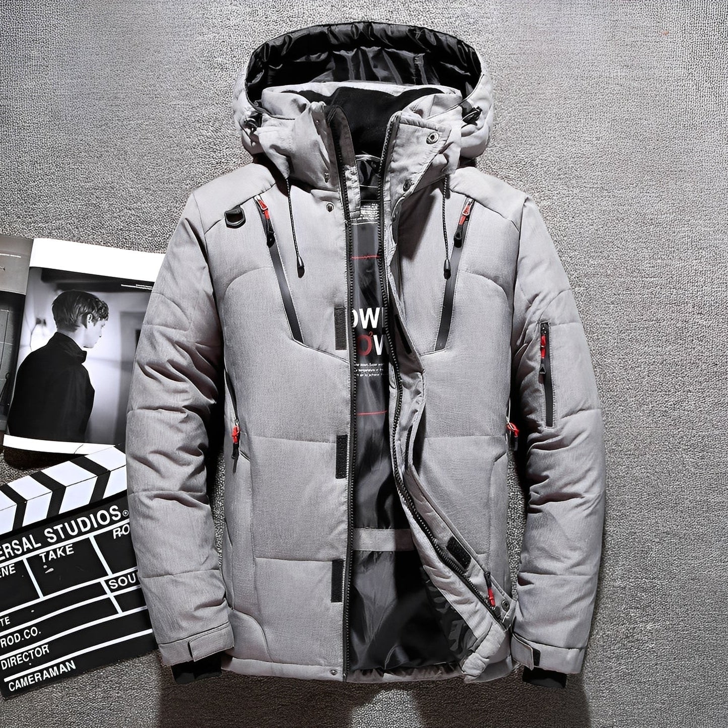 Damian - Stylová pánská mikina s kapucí a několika kapsami