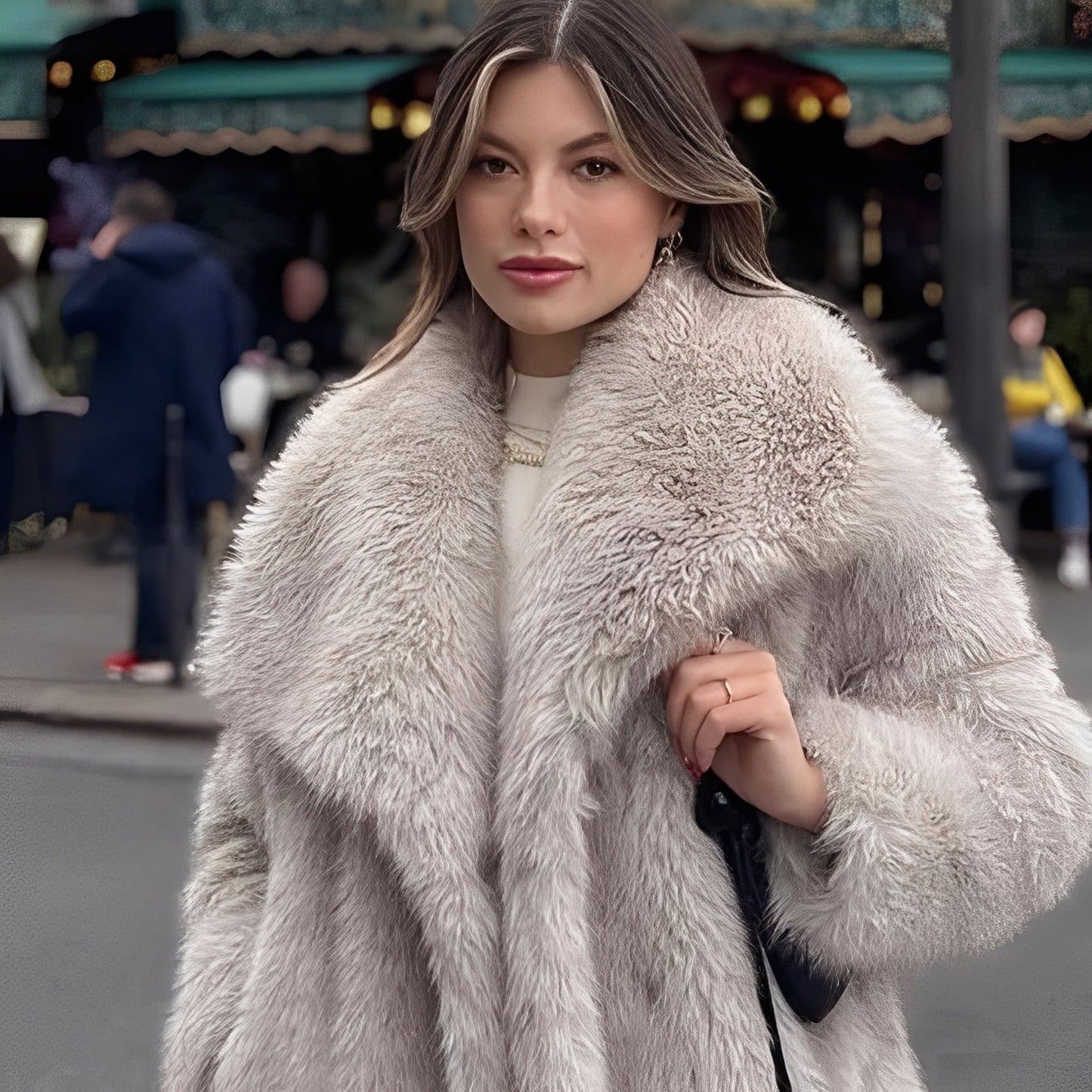 Jennifer - Stylová a elegantní bunda z umělé kožešiny pro dámy