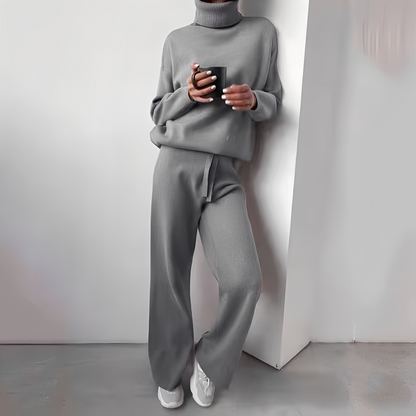 Kimberlee - Dámský set s vysokým límcem a jednoduchým designem