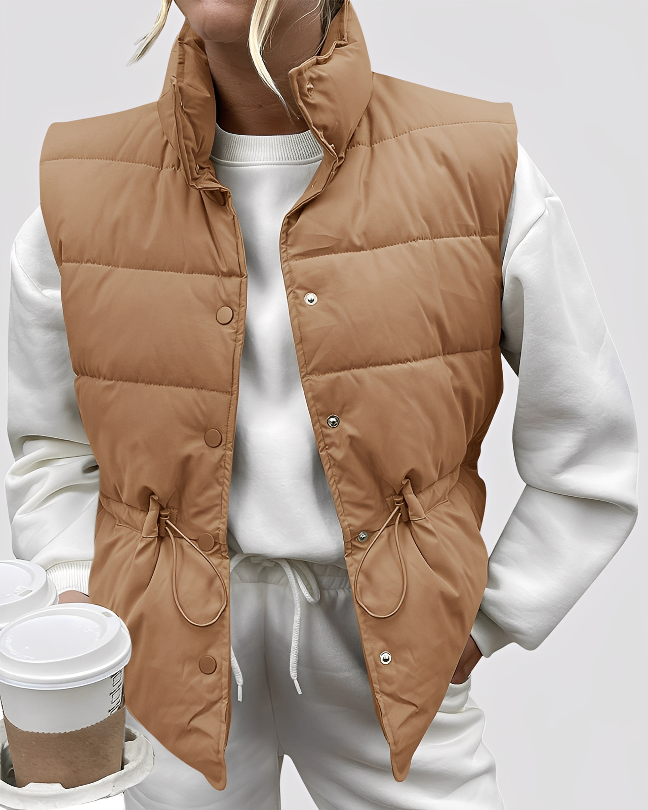 Aimee - Dámská vesta s pohodlným polstrováním a jednořadým designem