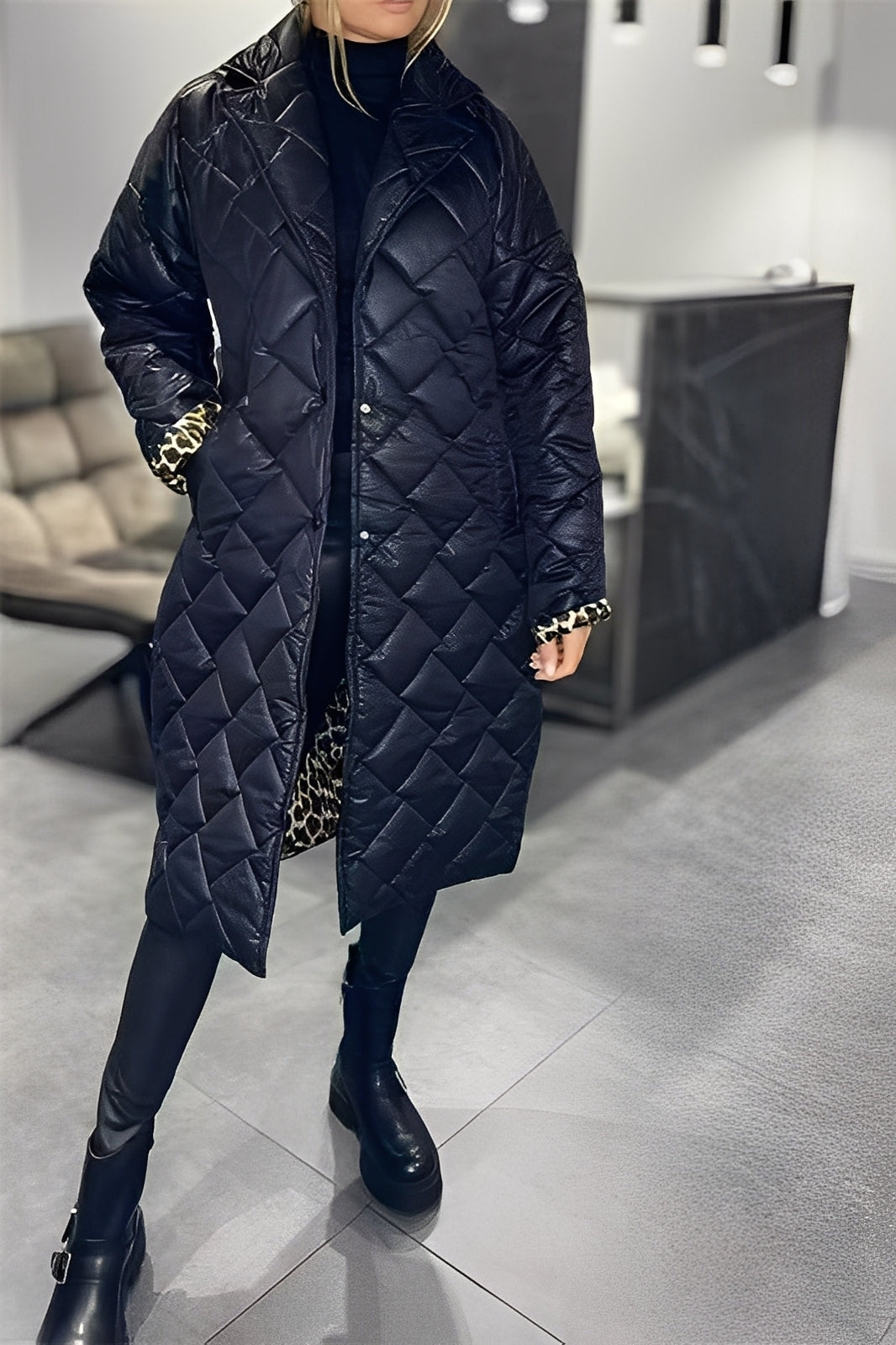 Beverly - Moderní volná péřová bunda pro ženy