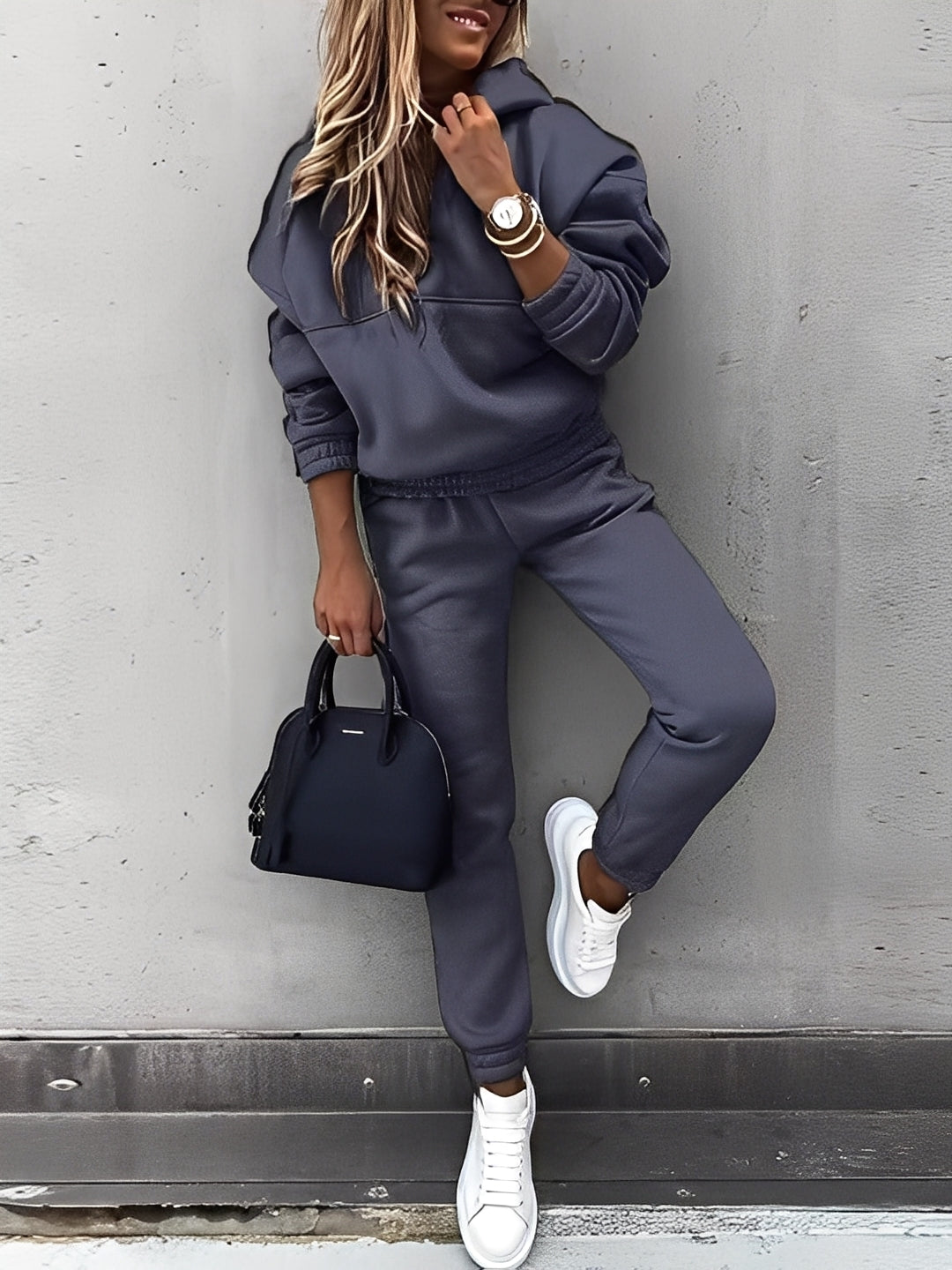 Dianna - Stylový teplákový komplet s kapucí pro ženy