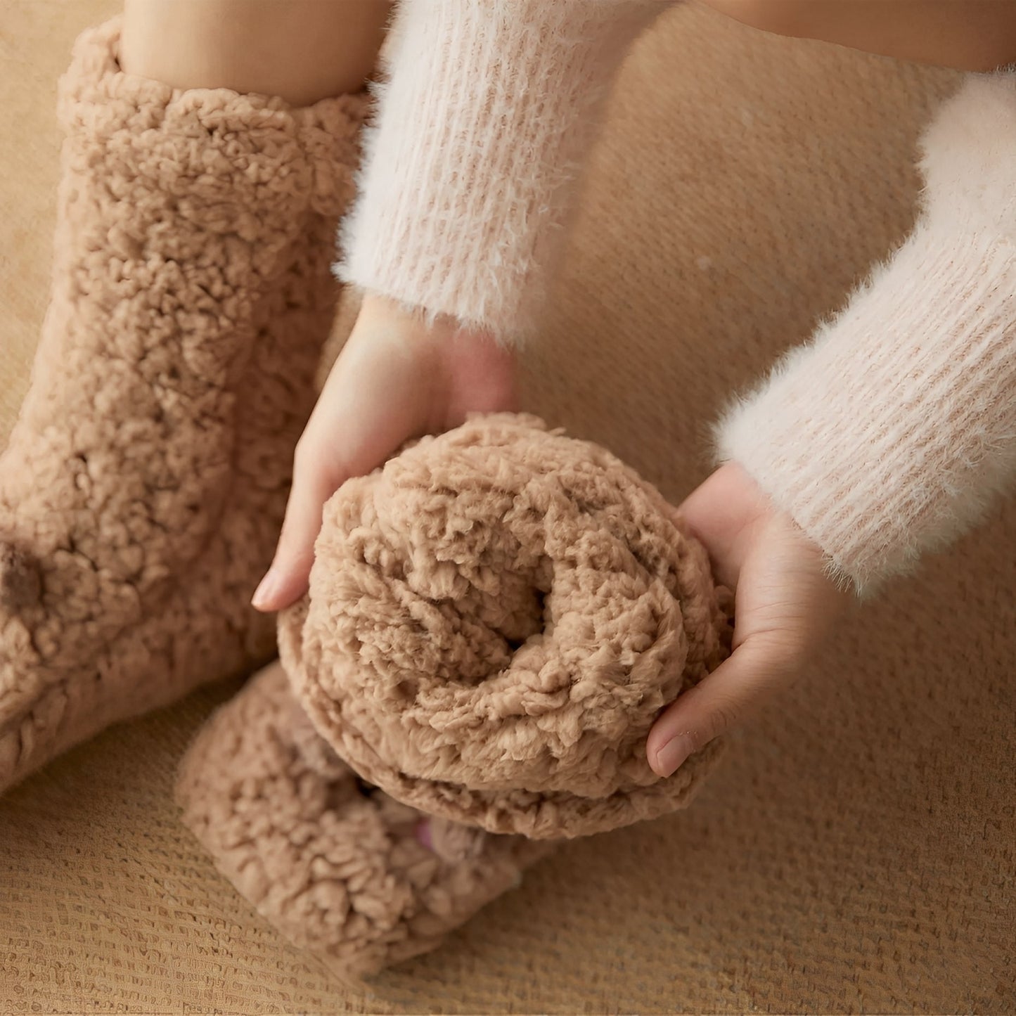 Caelie - Moderní, hezké a pevné fleece ponožky pro ženy