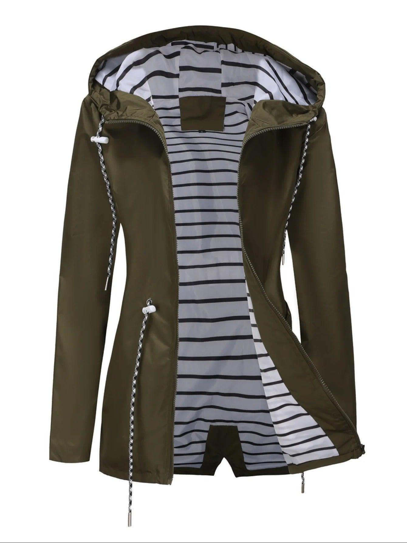 Nathalie – Dlouhý Vodotěsný Kabát