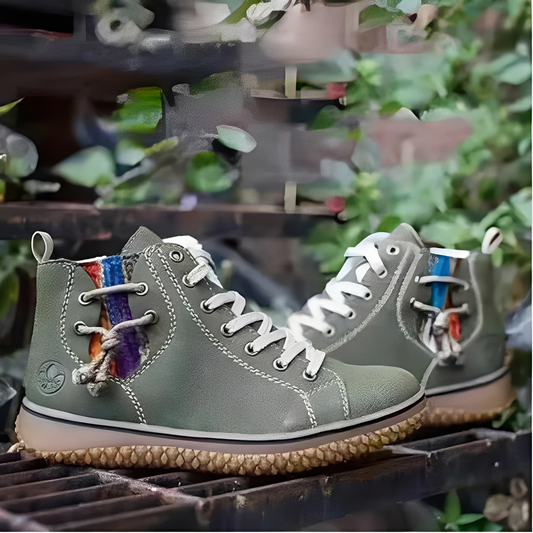 Elvera – Časově nezávislé vintage členkové boty pro ženy